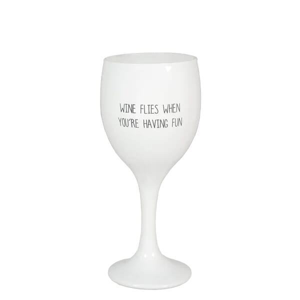 my-flame-lifestyle-sojakaars-wine-flies-when-youre